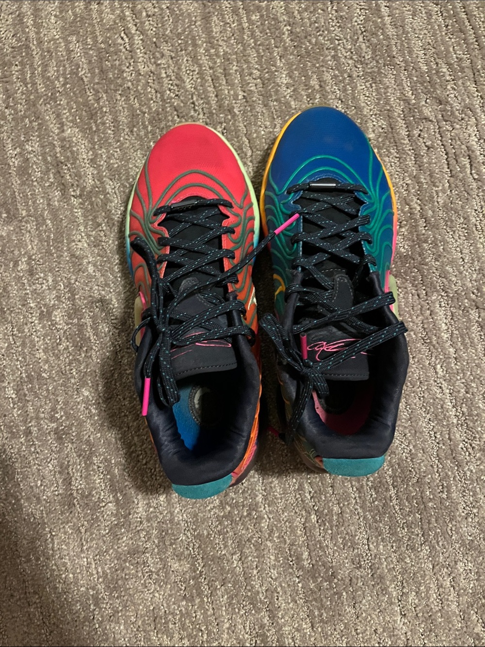 Nike size 9 men’s Multicolor Sneakers - Red, Blue & Green and orange